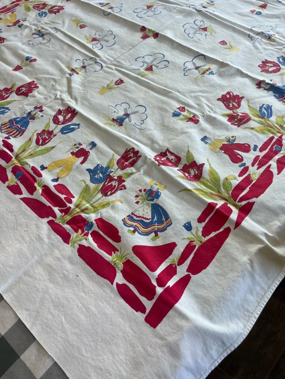 Vintage Dutch tulips tablecloth colorful vintage